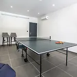 M Split