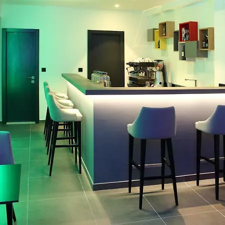 M Aparthotel