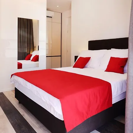 M Aparthotel