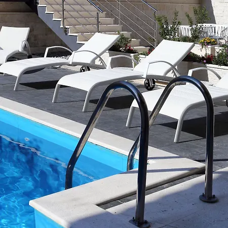 M Appart hôtel Split