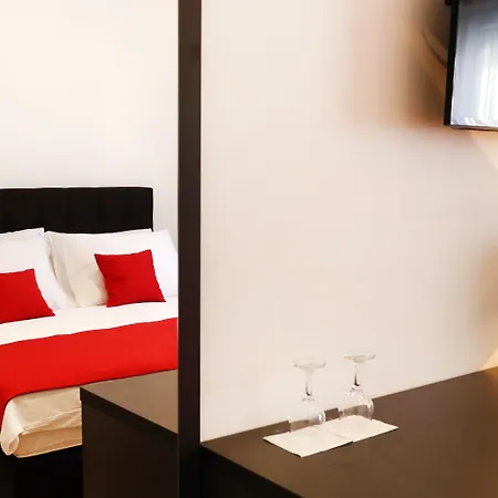 Aparthotel M